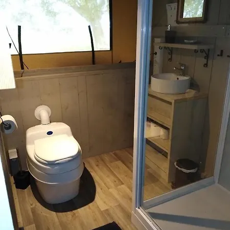 De Engelweg Glamping אוהל מפואר *